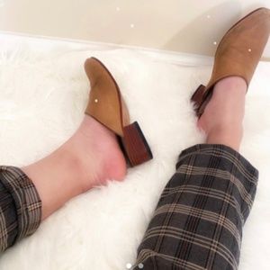 *Last chance* Nisolo Mirella Mules Size 6